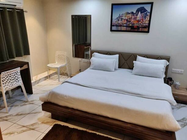 Imagen de la habitación del Hotel Tamilnadu. Foto 9