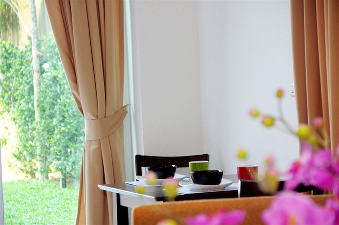 Imagen de la habitación del Hotel Tamnak Villa. Foto 2