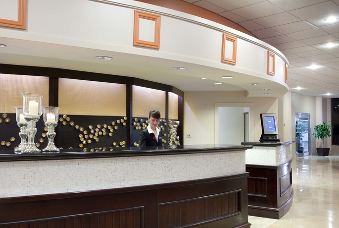 Imagen de los interiores del Hotel Tampa Airport Marriott. Foto 8