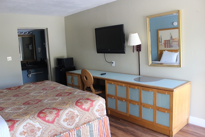 Imagen de la habitación del Hotel Tampa Inn - Near Busch Gardens. Foto 8