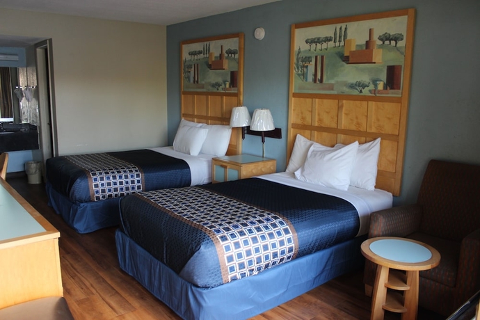Imagen de la habitación del Hotel Tampa Inn - Near Busch Gardens. Foto 11