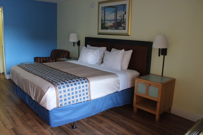 Imagen de la habitación del Hotel Tampa Inn - Near Busch Gardens. Foto 13