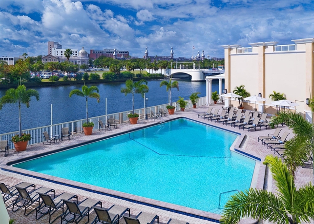 Imagen de la piscina del Hotel Tampa Riverwalk. Foto 16