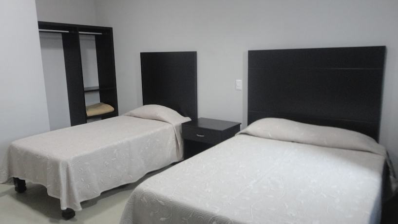 Imagen de la habitación del Hotel Tampico Express. Foto 10