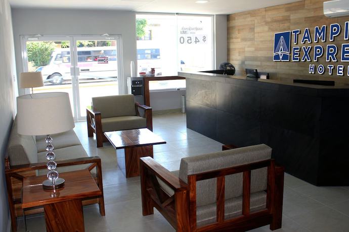 Imagen de los interiores del Hotel Tampico Express. Foto 20