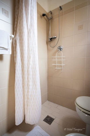 Imagen de la habitación del Hotel Tampico, Lido Di Jesolo. Foto 6