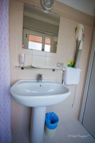 Imagen de la habitación del Hotel Tampico, Lido Di Jesolo. Foto 7