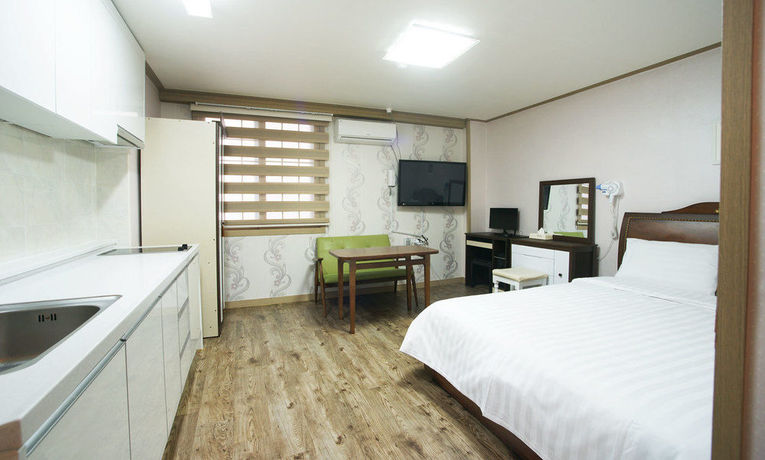 Imagen de la habitación del Hotel Tamragio. Foto 5