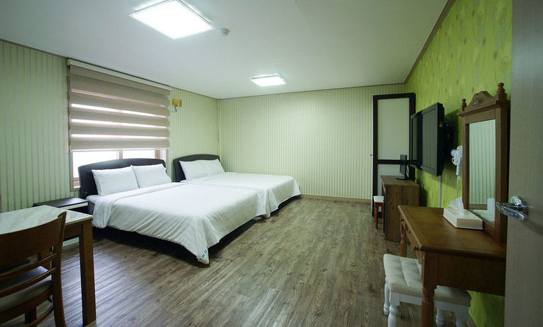 Imagen de la habitación del Hotel Tamragio. Foto 6