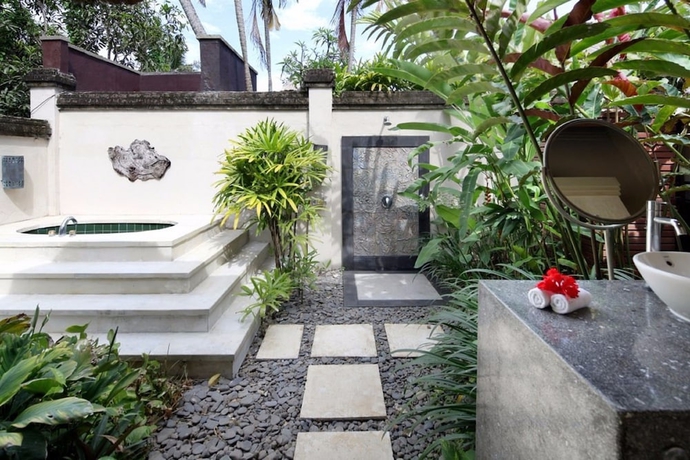 Imagen de la habitación del Hotel Tamu Seseh. Foto 14