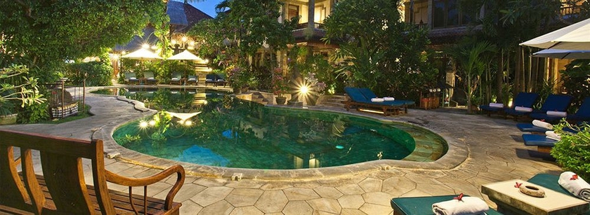 Imagen de la piscina del Hotel Tamukami. Foto 3