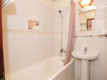 Imagen de la habitación del Hotel Tan Hoang Long District 5. Foto 2