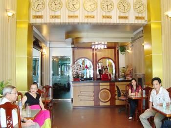 Imagen de los interiores del Hotel Tan Hoang Long District 5. Foto 16