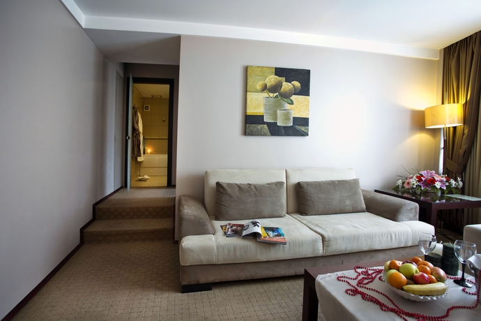 Imagen de los interiores del Hotel Tan - Special Class. Foto 6