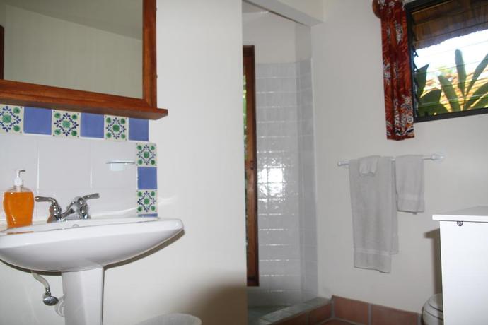 Imagen de la habitación del Hotel Tanager Rainforest Lodge. Foto 5