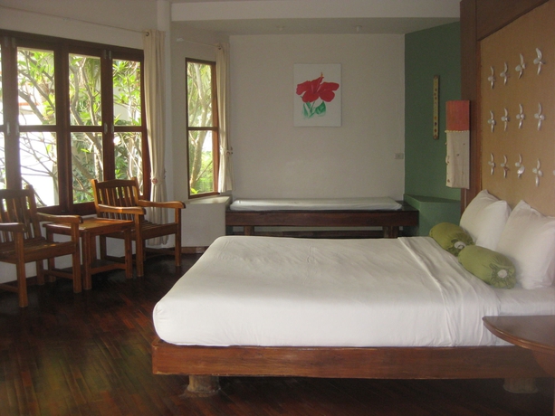Imagen de la habitación del Hotel Tanaosri Resort. Foto 3