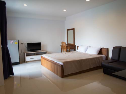 Imagen de la habitación del Hotel Tanatip Place. Foto 15