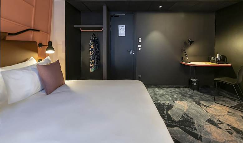 Imagen de la habitación del Hotel Tandem. Foto 8