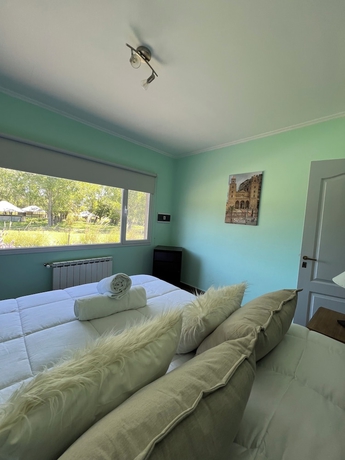 Imagen de la habitación del Hotel Tandil del Lago. Foto 3