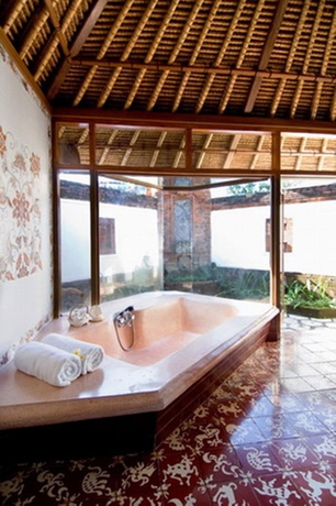 Imagen de la habitación del Hotel Tandjung Sari. Foto 5