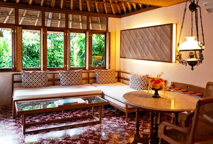 Imagen de los interiores del Hotel Tandjung Sari. Foto 10