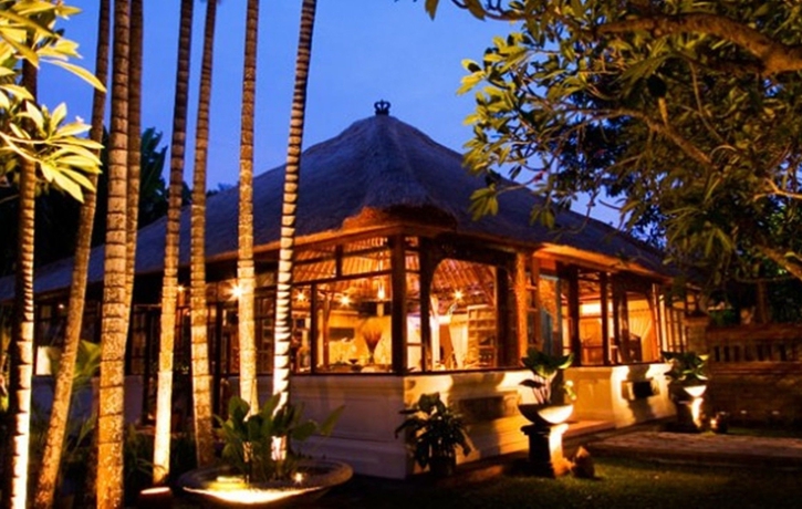 Imagen general del Hotel Tandjung Sari. Foto 2