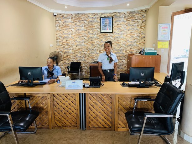 Imagen de los interiores del Hotel Tanga Beach Resort And Spa. Foto 18