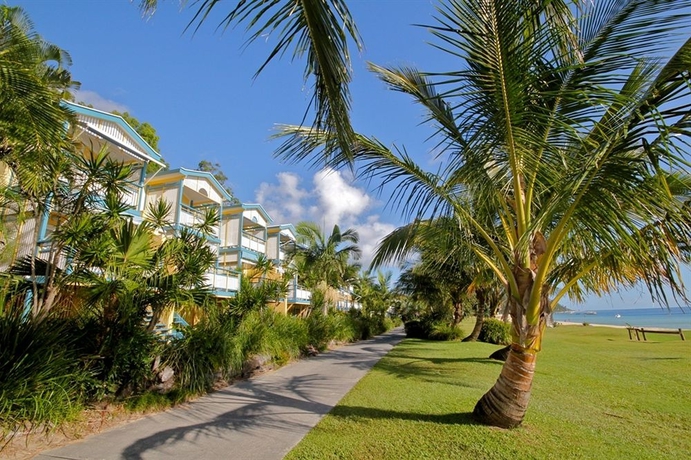 Imagen de los exteriores del Hotel Tangalooma Island Resort. Foto 8