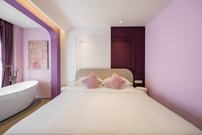 Imagen de la habitación del Hotel Tangchi Seaview Resort. Foto 5