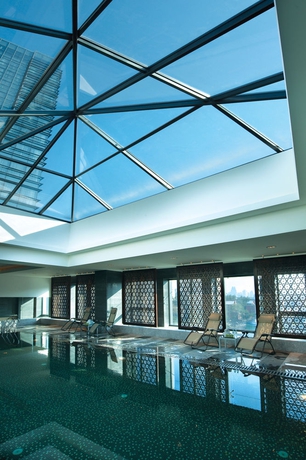 Imagen de la piscina del Hotel Tangla Beijing. Foto 14