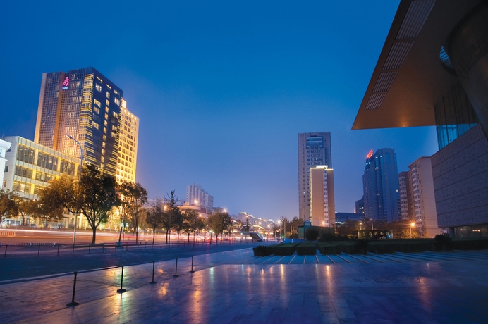 Imagen de los exteriores del Hotel Tangla Beijing. Foto 8