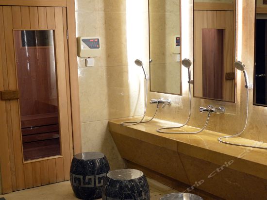 Imagen general del Hotel Tanglong International. Foto 5
