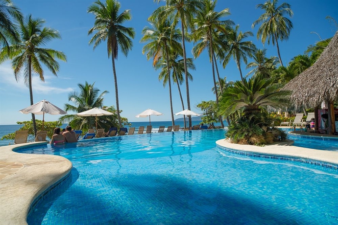 Imagen de la piscina del Hotel Tango Mar Beachfront Boutique Andvillas. Foto 13