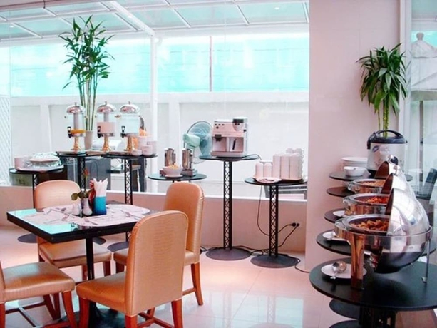 Imagen del bar/restaurante del Hotel Tango Vibrant Living. Foto 3