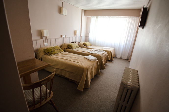 Imagen de la habitación del Hotel Tangoinn Club. Foto 9