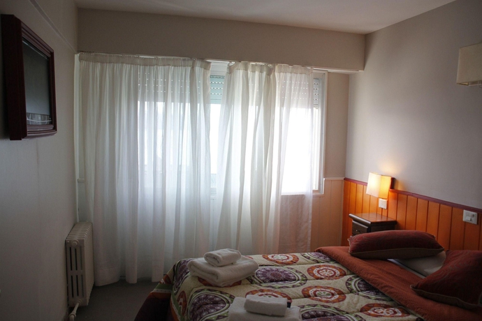 Imagen de la habitación del Hotel Tangoinn Club. Foto 12