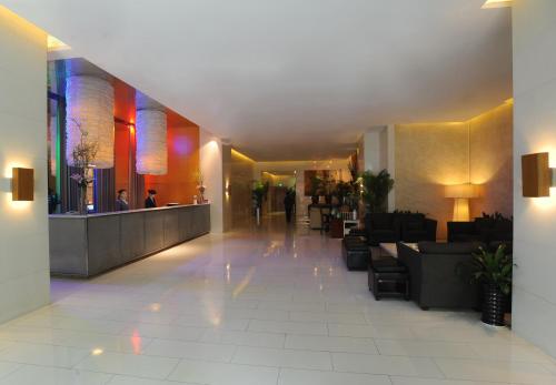 Imagen de la habitación del Hotel Tang's. Foto 9