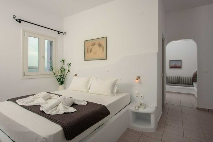 Imagen de la habitación del Hotel Tania Milos. Foto 11