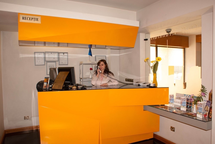 Imagen de los interiores del Hotel Tania-frankfurt. Foto 19