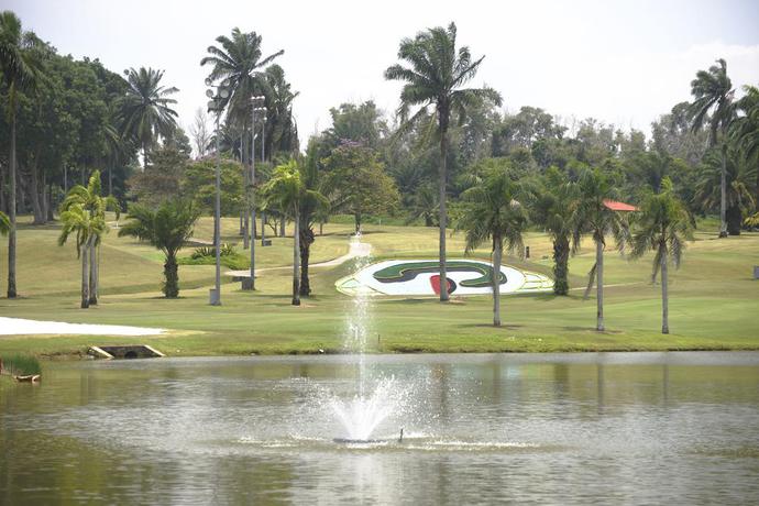 Imagen de los exteriores del Hotel Tanjong Puteri Golf Resort - Malaysia. Foto 9