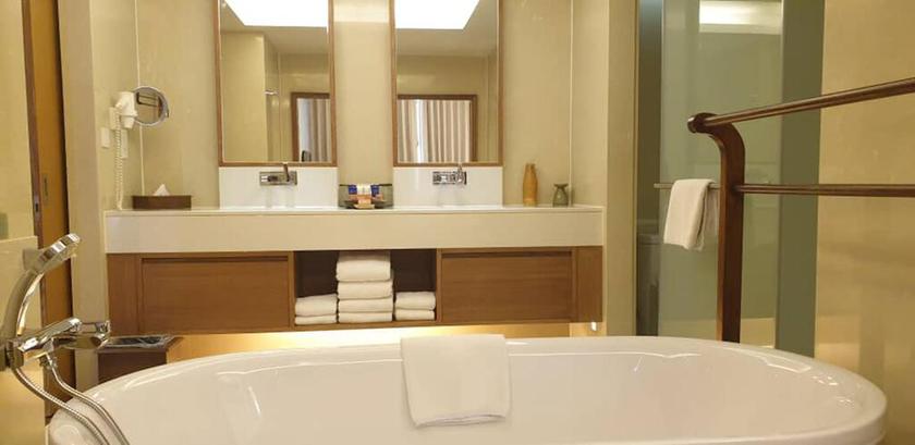 Imagen de la habitación del Hotel Tanjung Rhu Resort. Foto 14