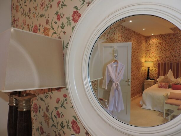 Imagen de la habitación del Hotel Tankardstown. Foto 17