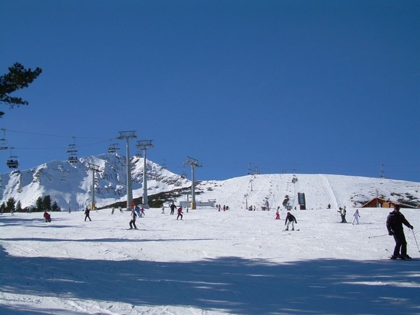 Imagen de los exteriores del Hotel Tanne. Foto 7