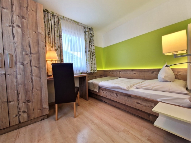 Imagen de la habitación del Hotel Tanne Tonbach - Wellness and Wohlf&uuml;hl. Foto 4