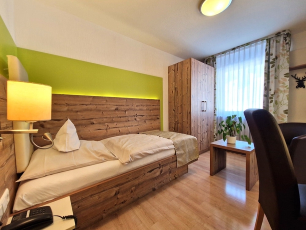 Imagen de la habitación del Hotel Tanne Tonbach - Wellness and Wohlf&uuml;hl. Foto 16
