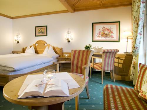 Imagen de la habitación del Hotel Tannenhof Alpines Lifestyle. Foto 16