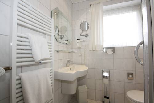 Imagen de la habitación del Hotel Tannenhof, Bad Harzburg. Foto 15