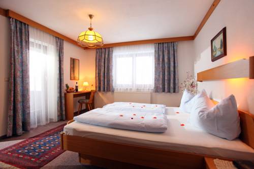 Imagen de la habitación del Hotel Tannenhof, Kirchberg in Tirol. Foto 5