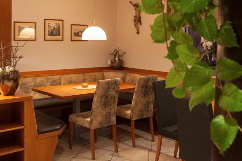 Imagen de la habitación del Hotel Tannerhof Schenna. Foto 9