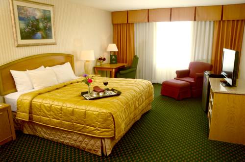 Imagen de la habitación del Hotel Tan-tar-a Estates. Foto 4
